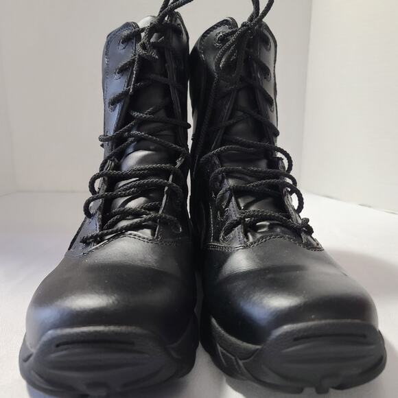 Mens Magnum Cobra 8.0 Lace Up Boots Size 10 Waterproof Police Fire EMS main image 7